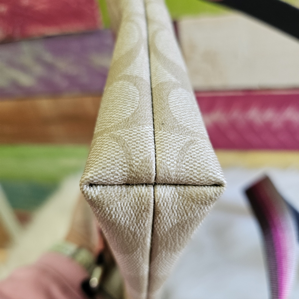 Coach Crossbody Pink, Tan & Red Like New - Picture 5 of 10